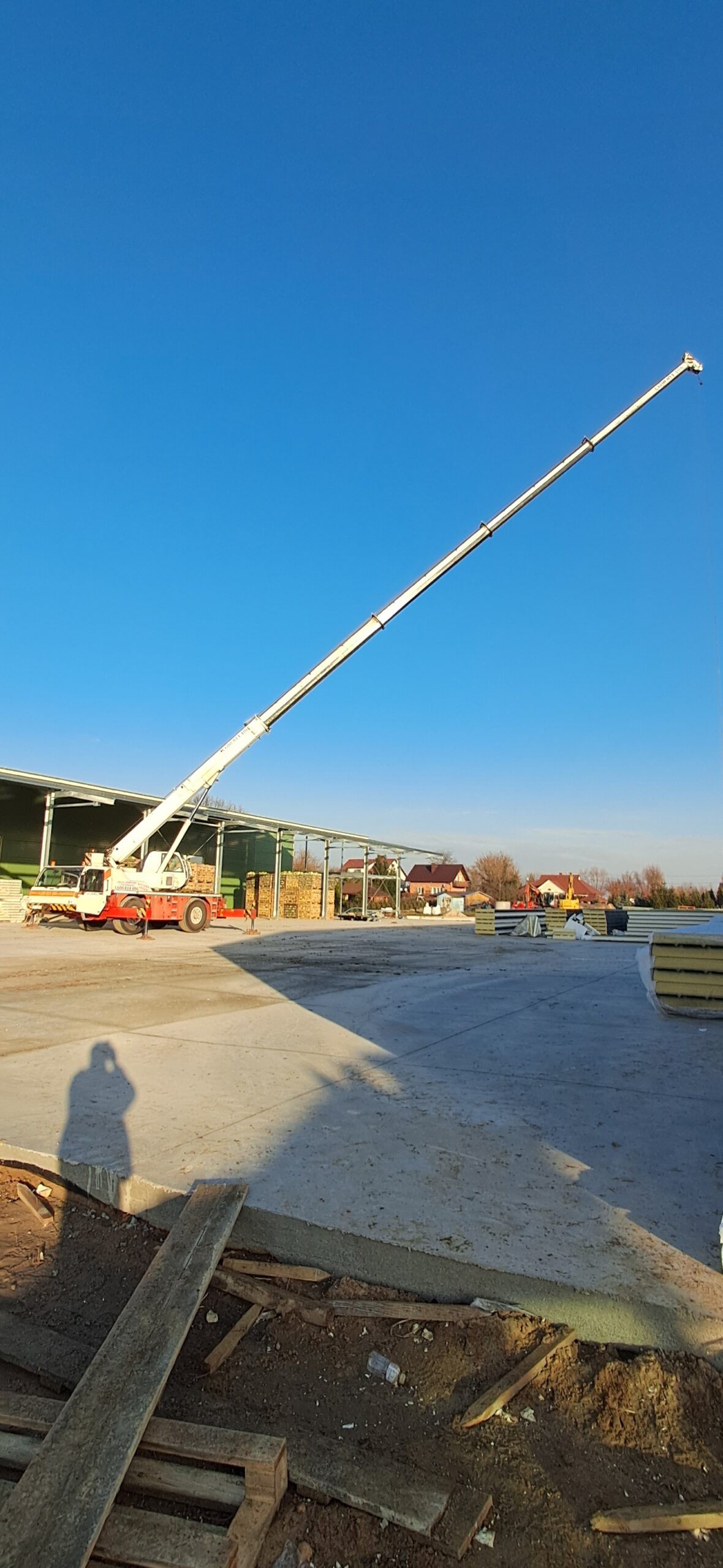 Realizacja usług dźwigowych w Płońsku i okolicach