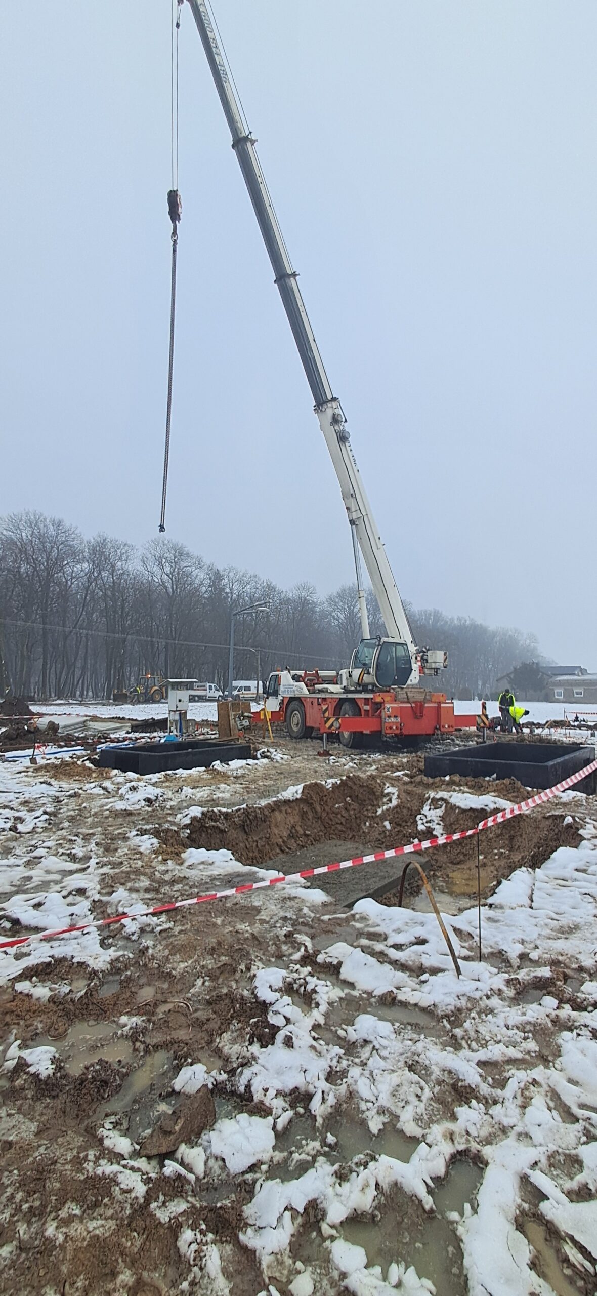 Realizacja usług dźwigowych w Płońsku i okolicach